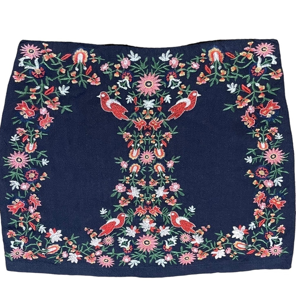 Umgee MultiColor Floral Embroidered Fully Lined Navy Blue Mini Skirt - Sz S